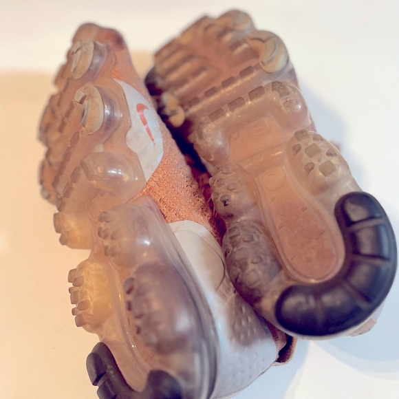 Nike Air Vapormax Flyknit 2 Rose Gold Bio Beige Grey Womens Size 7 942843-602 - Picture 7 of 8